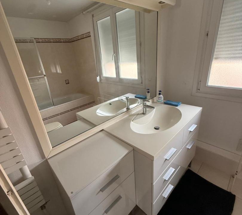Photo of Bathroom in Faches-Thumesnil