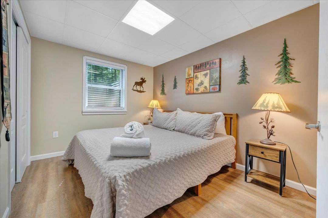 Photo of Bedroom in Huddleston