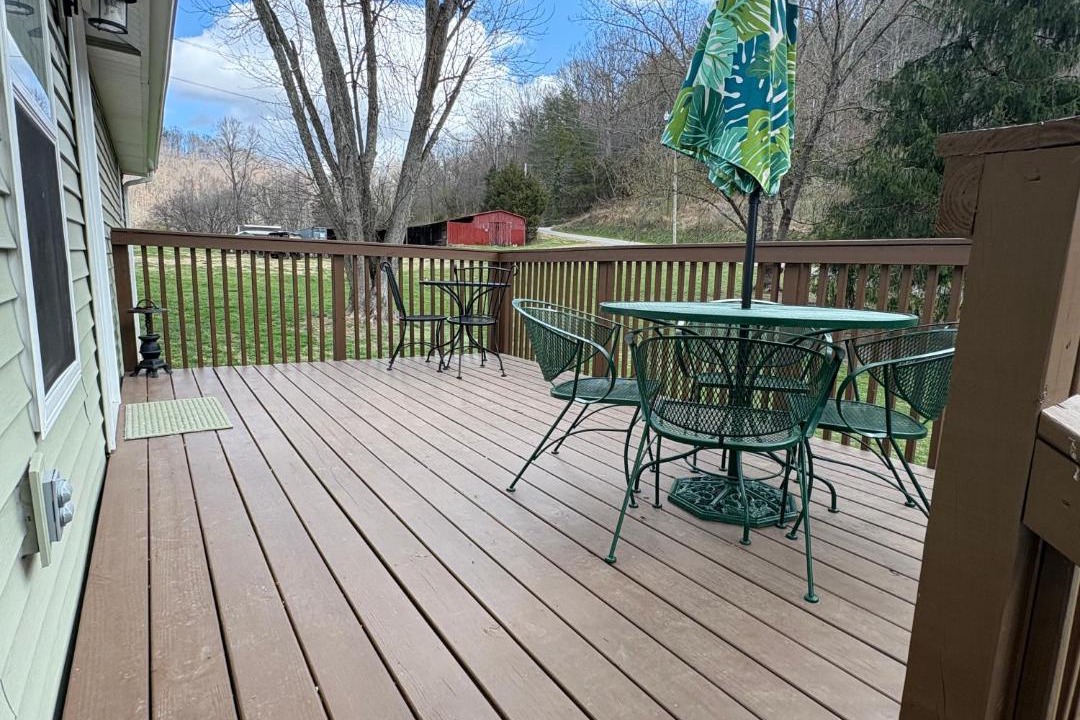 Photo of Patio Balcony in Big Creek