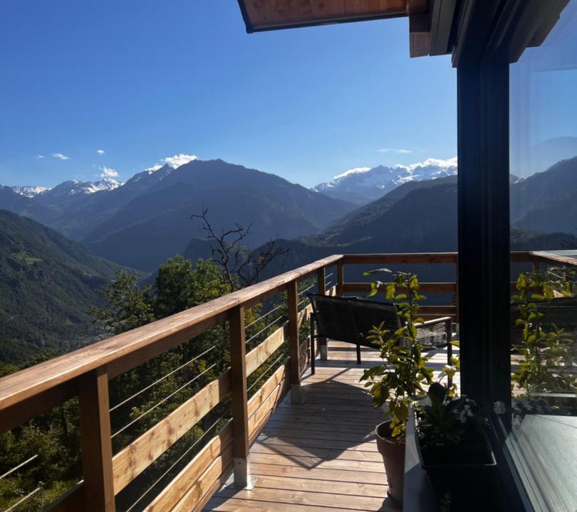 Photo of Patio Balcony in Great Alpine Road