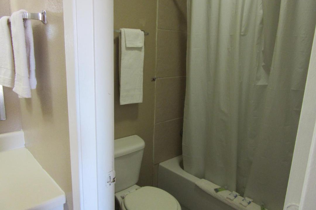Photo of Bathroom in Baird