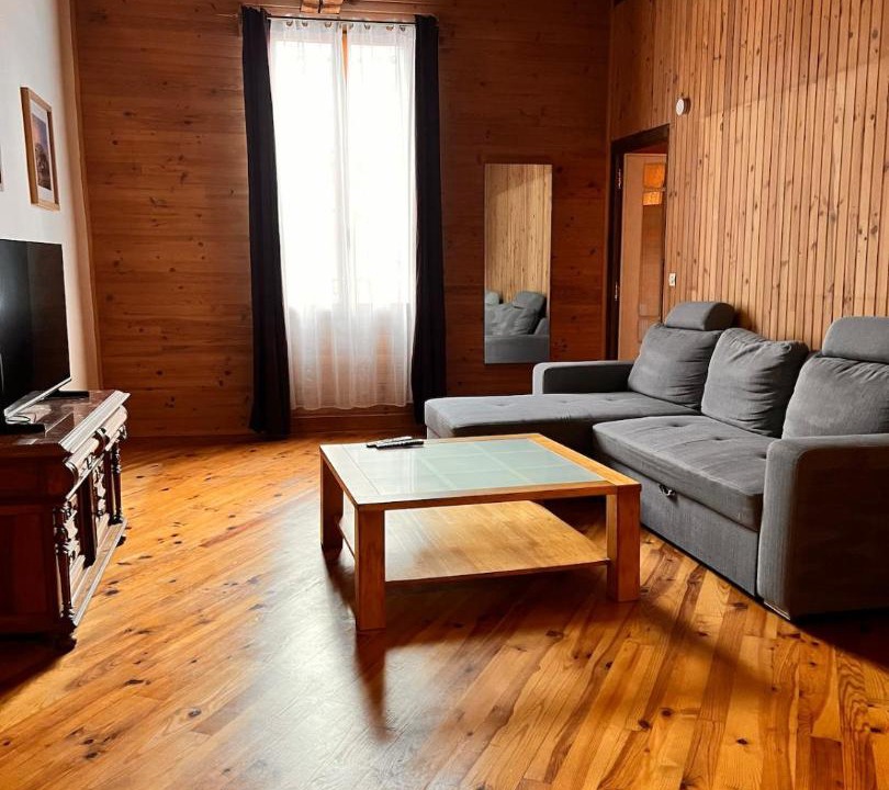 Photo of Livingroom in Realmont