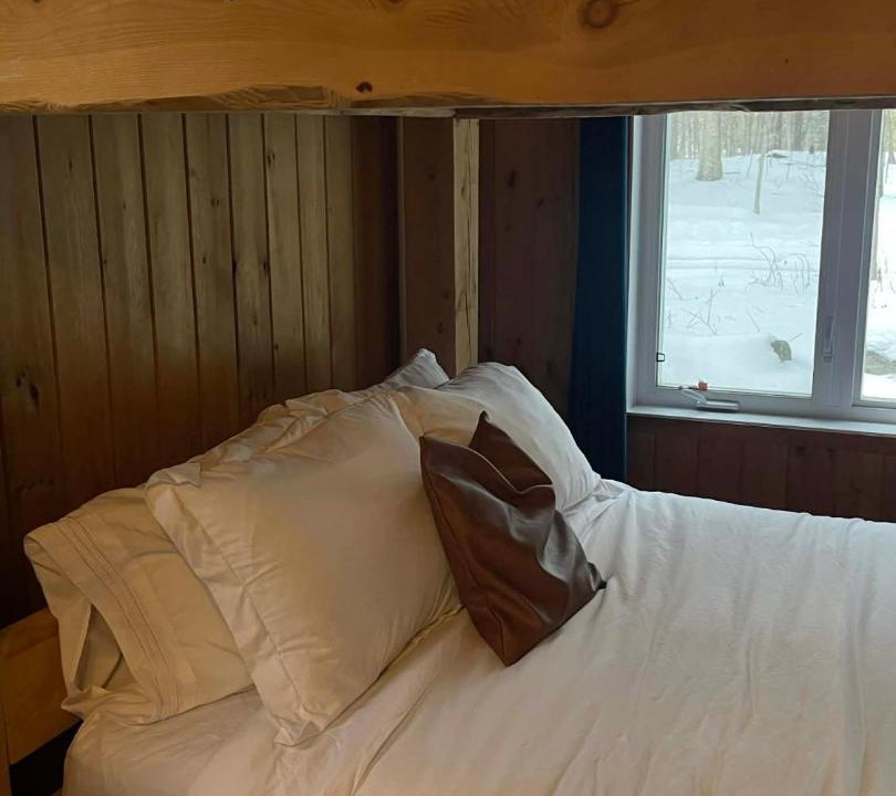 Photo of Bedroom in St-Bernard-de-Lacolle