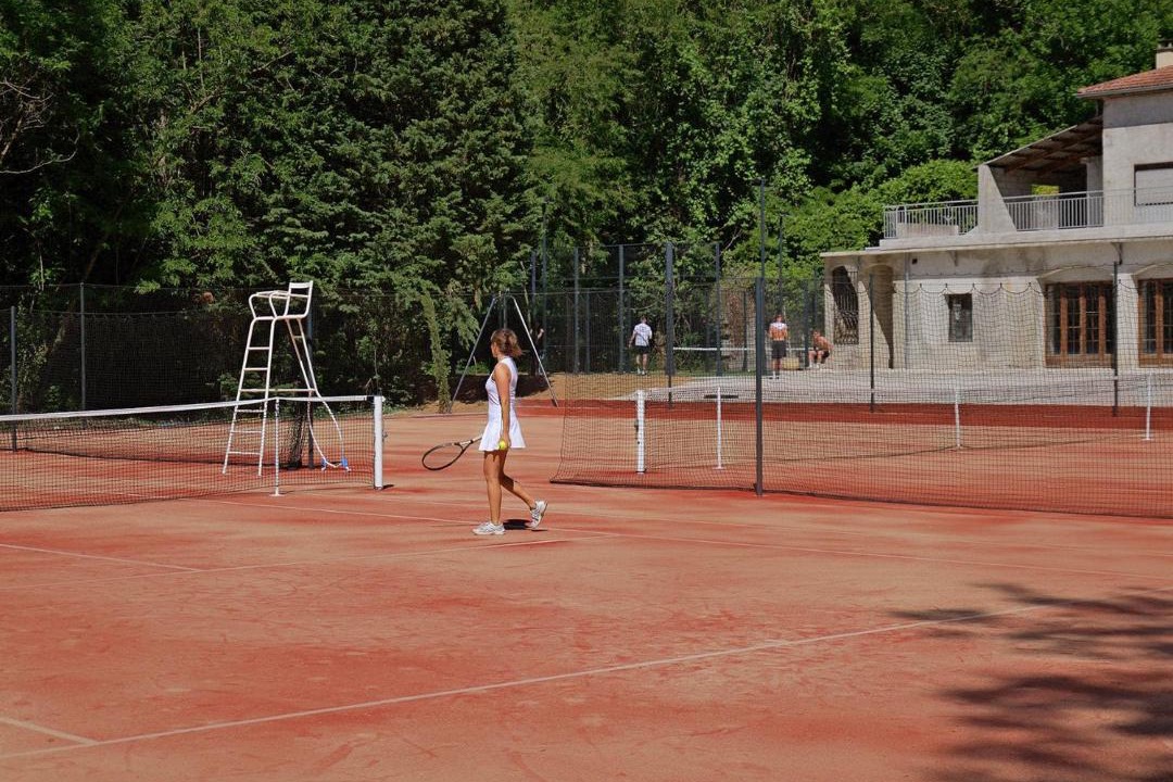 Photo of Others in Serves-sur-Rhone