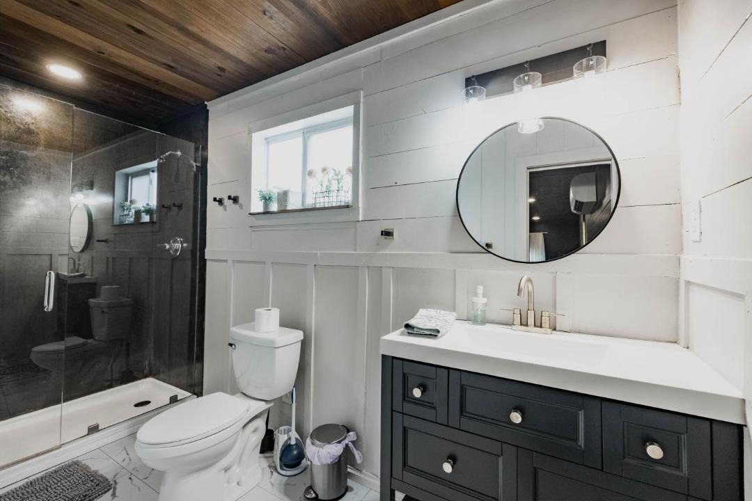 Photo of Bathroom in Spring Branch