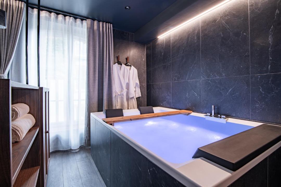 Photo of Bathroom in Cholet