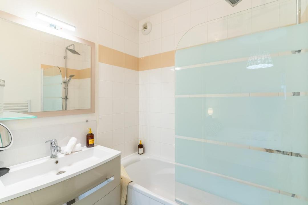 Photo of Bathroom in Touques