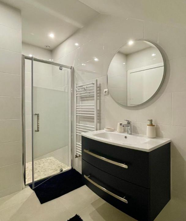 Photo of Bathroom in Vaumas