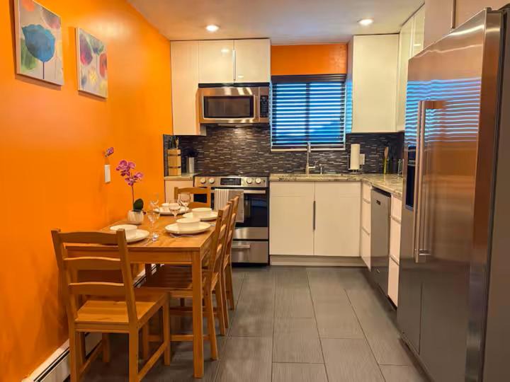 Photo of Kitchen in South Side