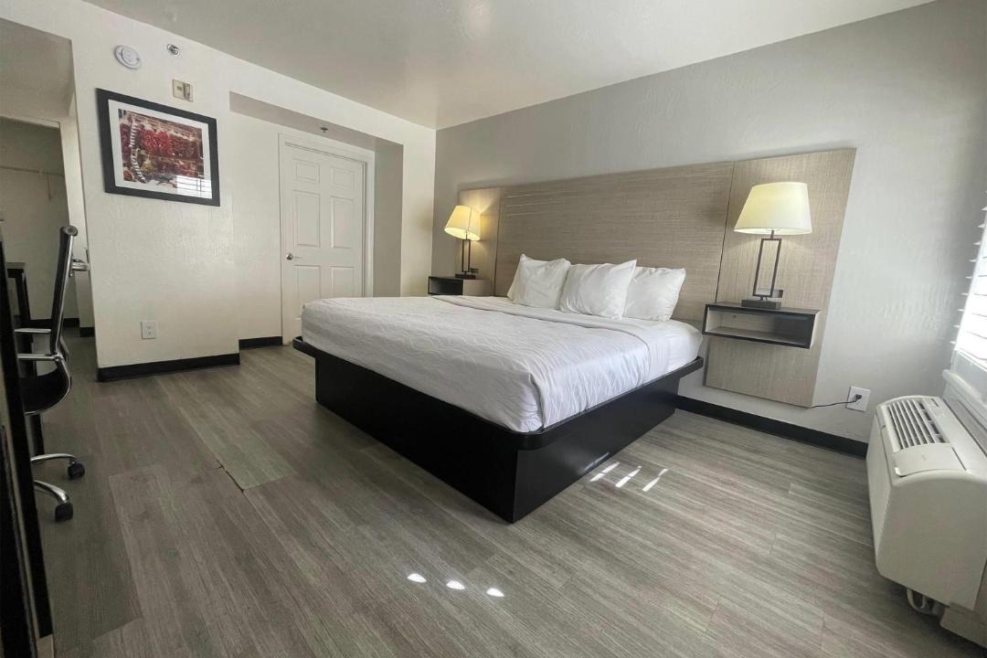 Photo of Bedroom in Tempe