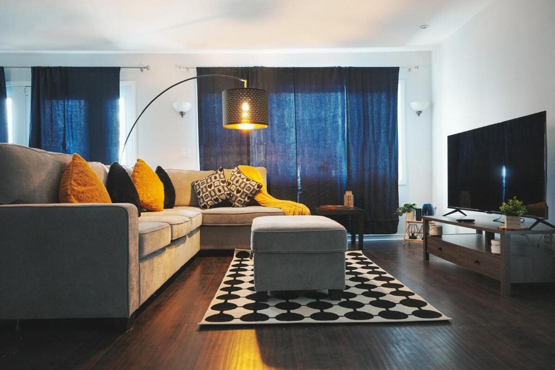 Photo of Livingroom in Barrie
