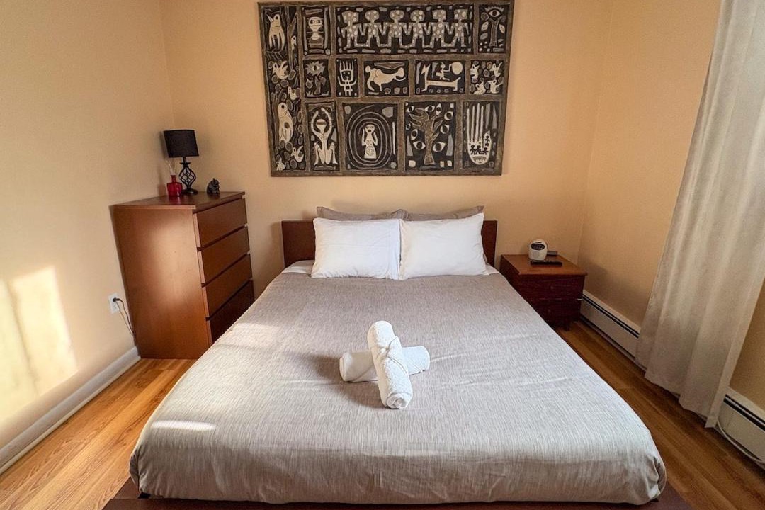 Photo of Bedroom in South Side