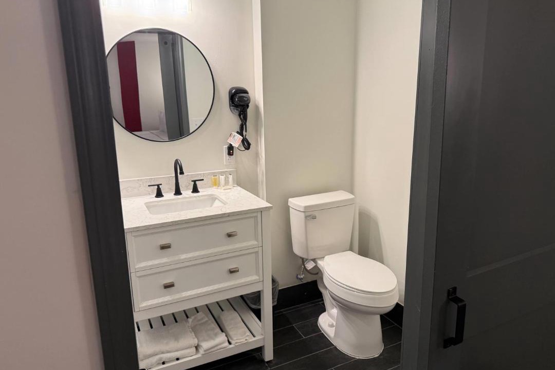 Photo of Bathroom in Albany