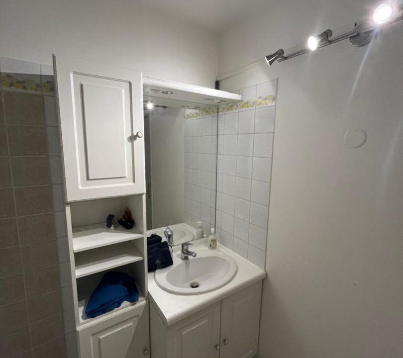 Photo of Bathroom in 3rd Arrondissement