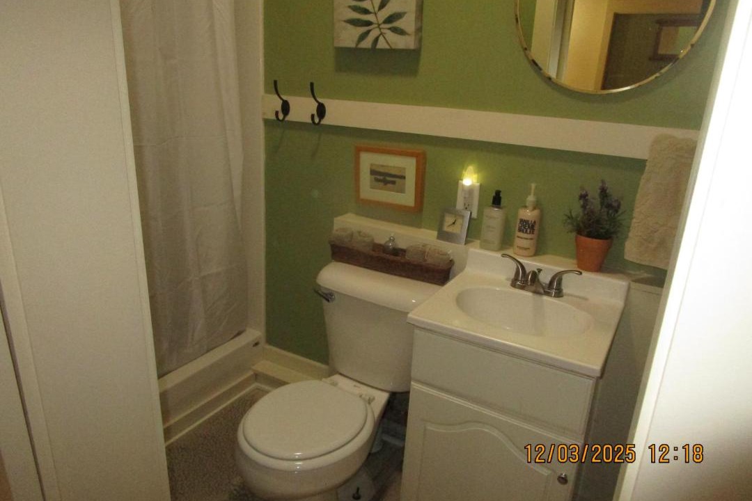 Photo of Bathroom in Castleton