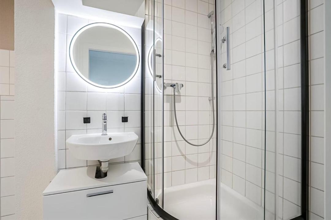 Photo of Bathroom in Hard