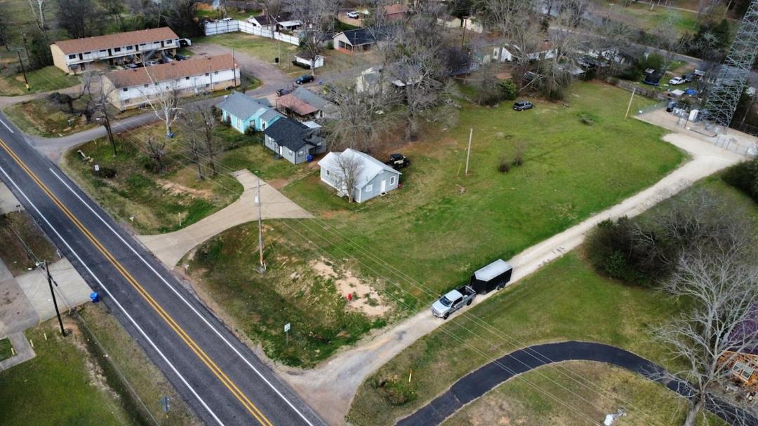 Photo of Others in Linden