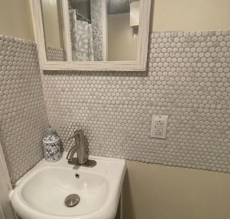 Photo of Bathroom in Northeast Philadelphia
