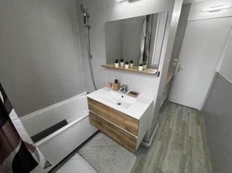 Photo of Bathroom in Beauvais