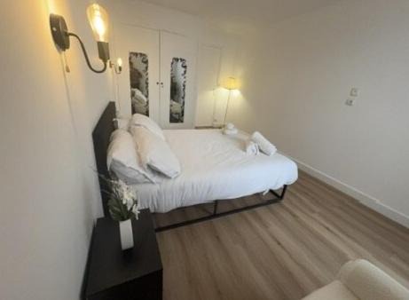 Photo of Bedroom in Beauvais