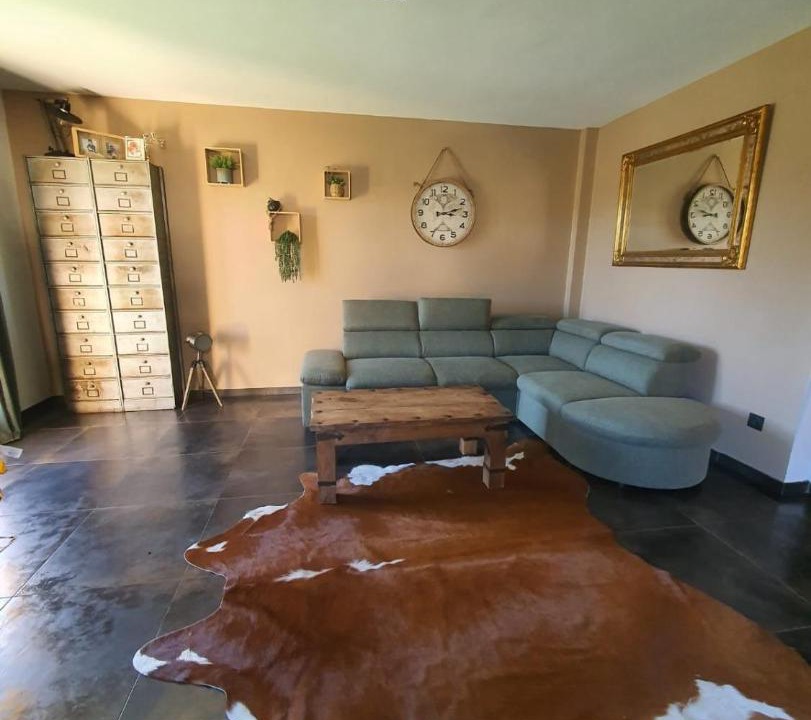 Photo of Livingroom in Bendejun