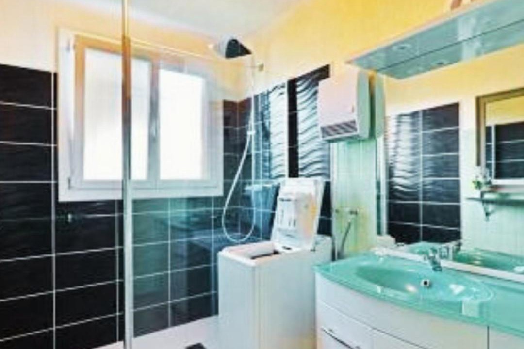 Photo of Bathroom in Entraygues-sur-Truyere