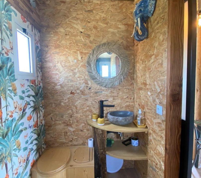 Photo of Bathroom in Les Mages