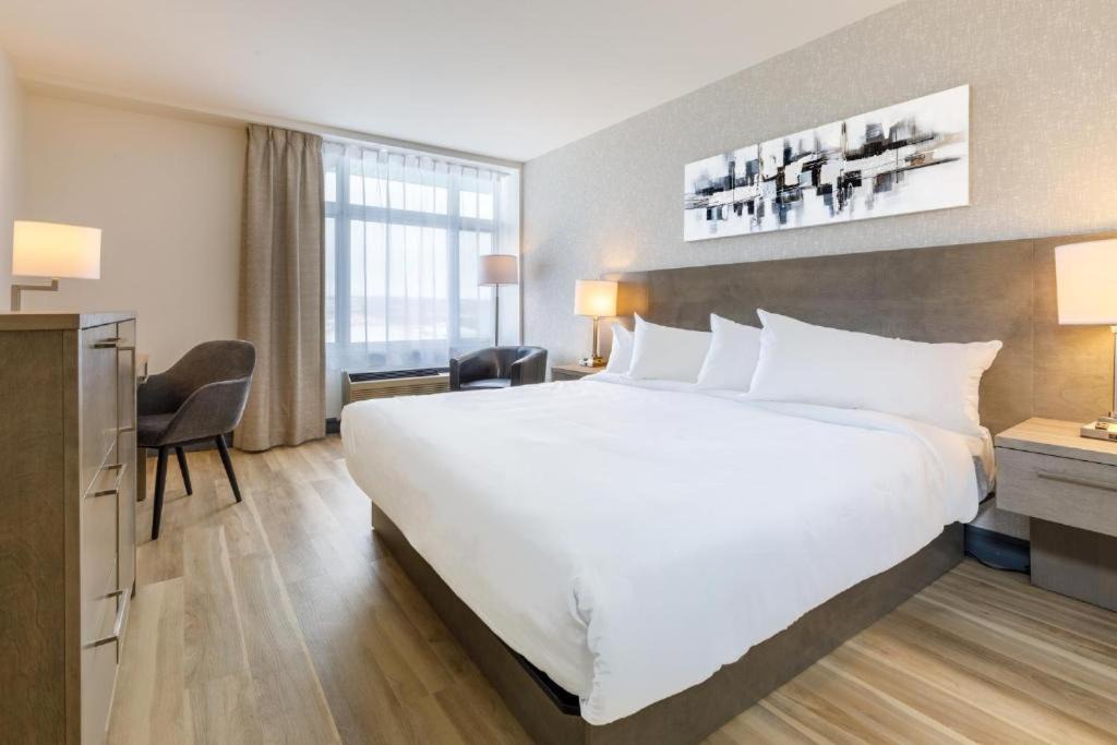 Photo of Bedroom in Ste. Foy