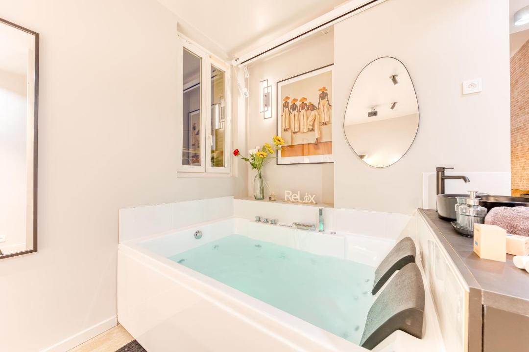 Photo of Bathroom in Bezons