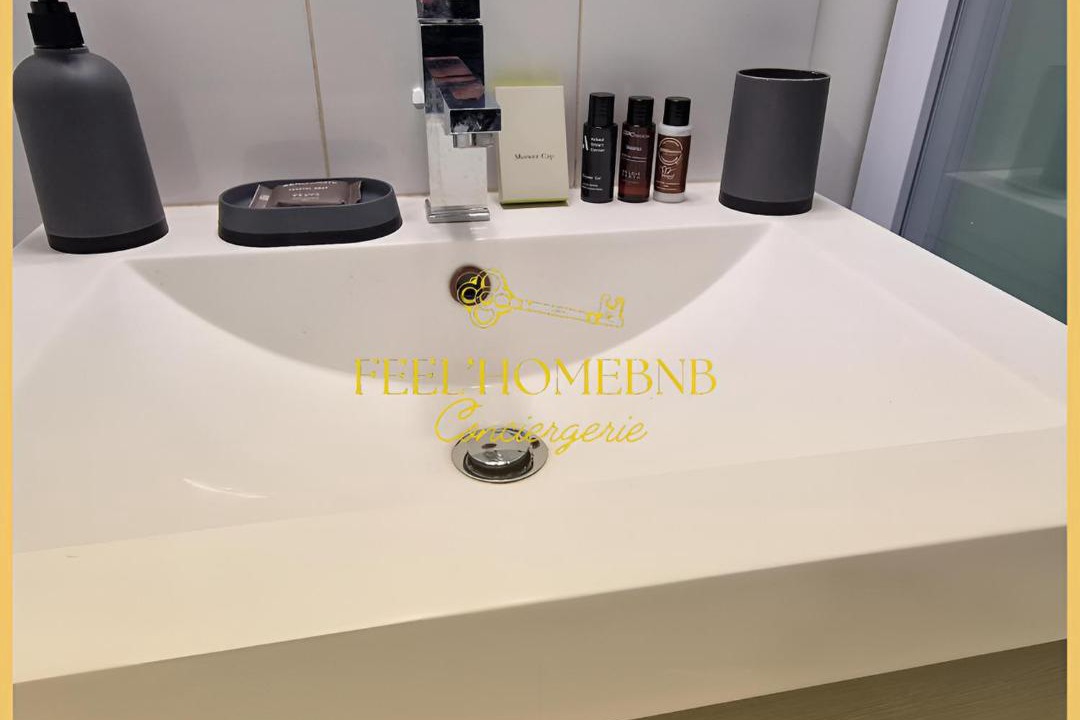 Photo of Bathroom in Saint-Pierre - Rene II - Bonsecours