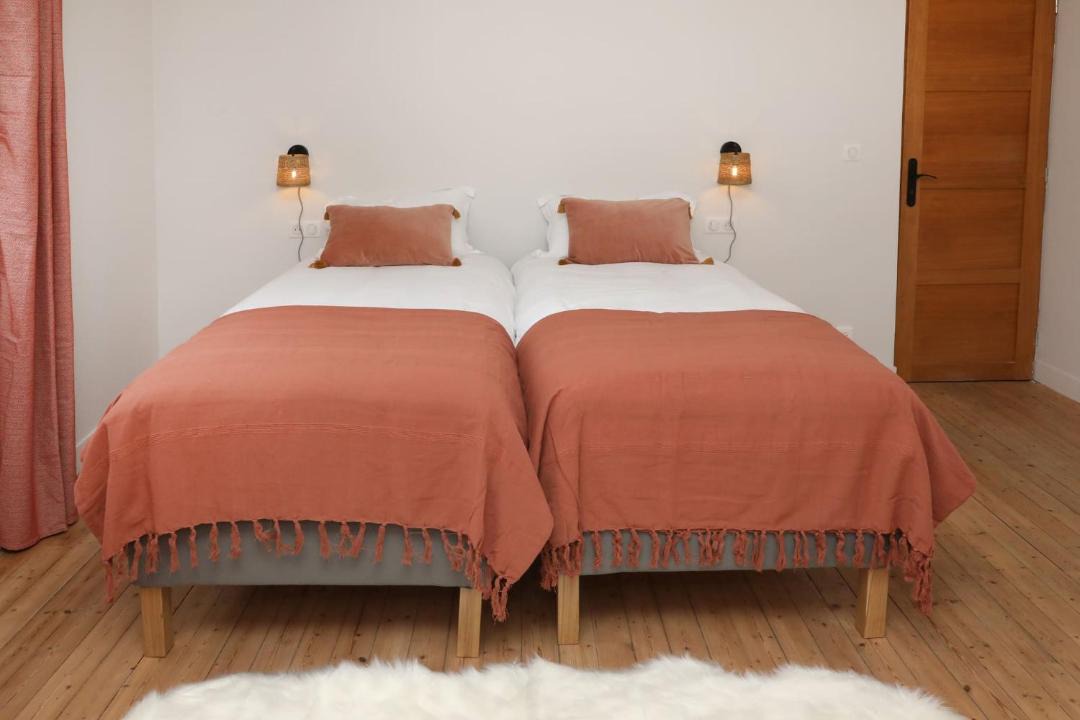 Photo of Bedroom in Courteuil
