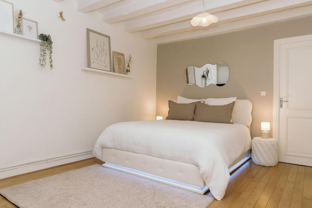 Photo of Bedroom in Saumur