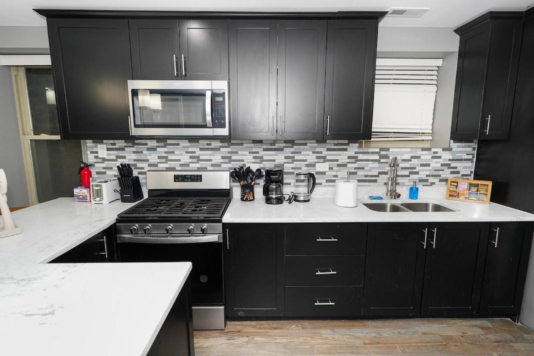 Photo of Kitchen in East Garfield Park