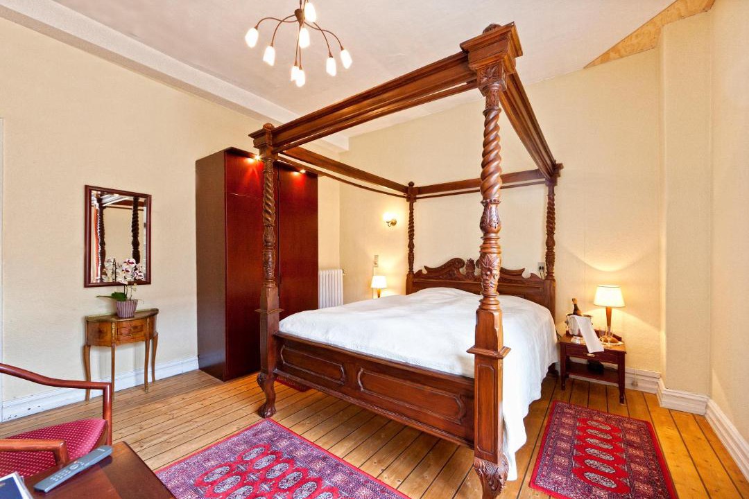 Photo of Others in Hojslev