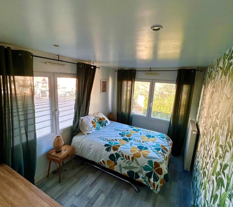 Photo of Bedroom in Flers-Bourg