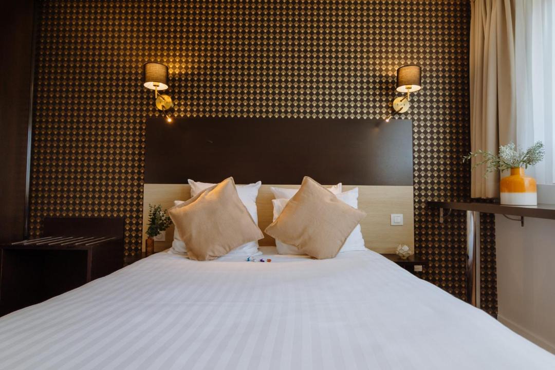 Photo of Bedroom in Saint - Martin - du - Touch