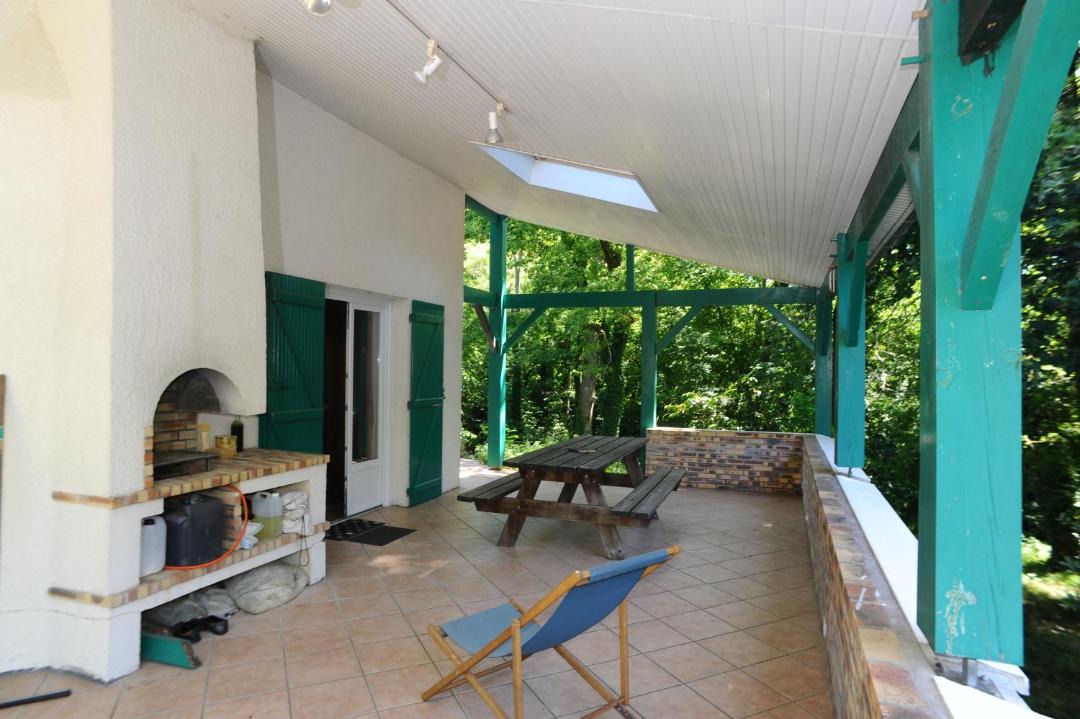 Photo of Others in Leognan