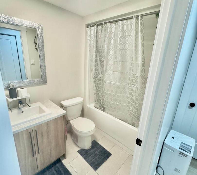 Photo of Bathroom in Dieppe