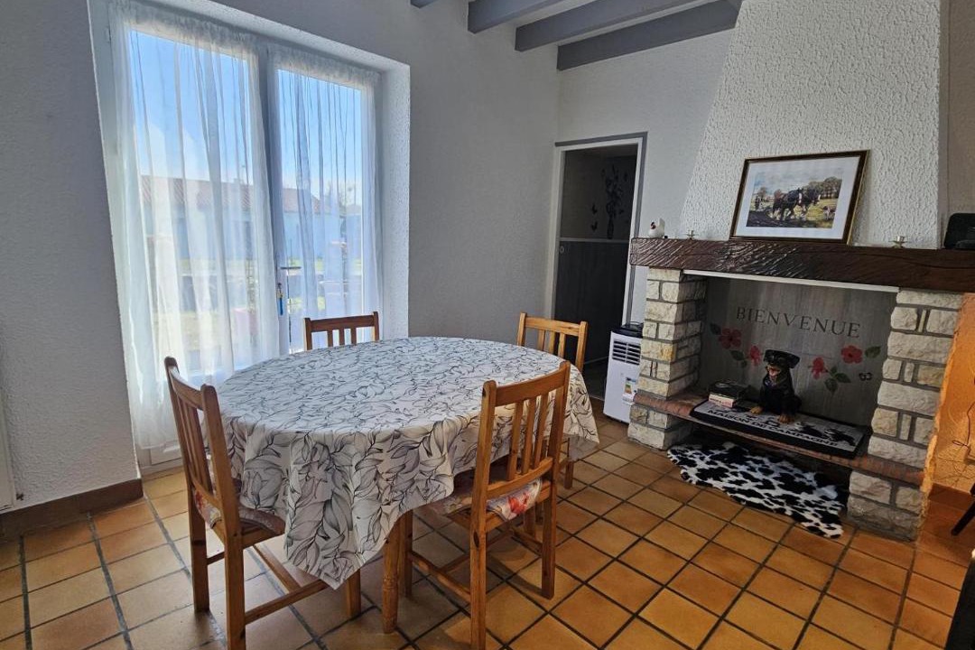 Photo of Others in Saint-Martin-l'Ars