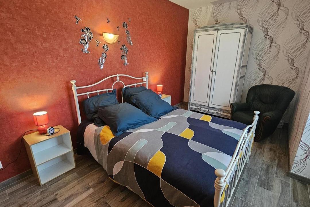 Photo of Others in Saint-Martin-l'Ars