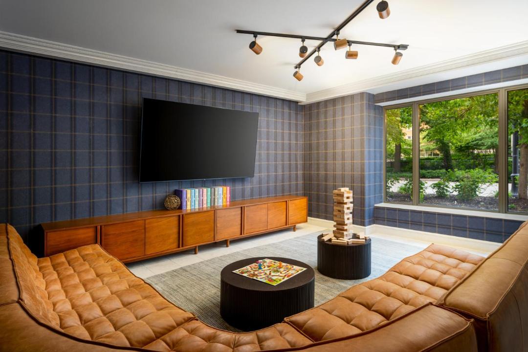 Photo of Livingroom in Evanston
