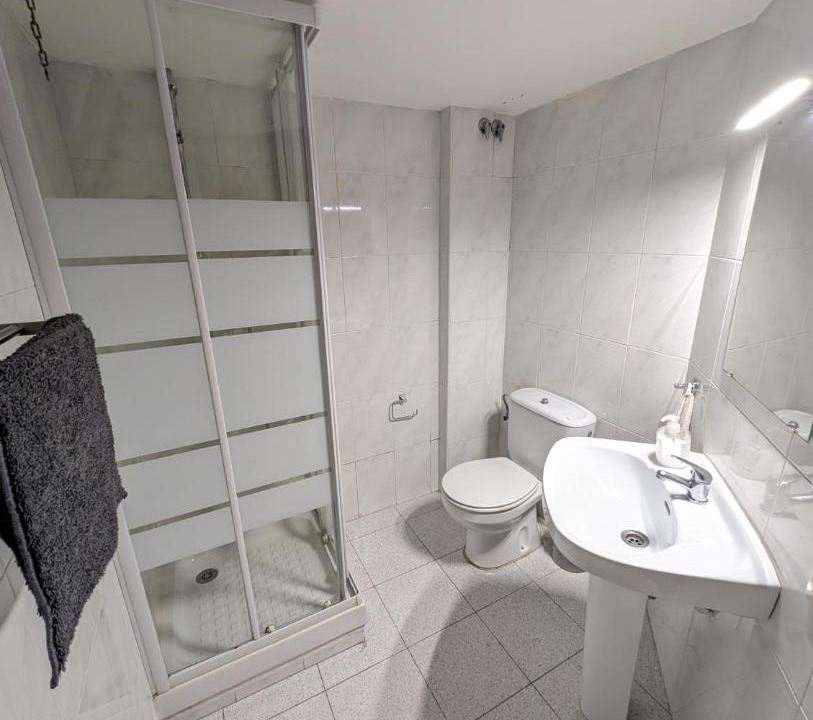 Photo of Bathroom in Amer