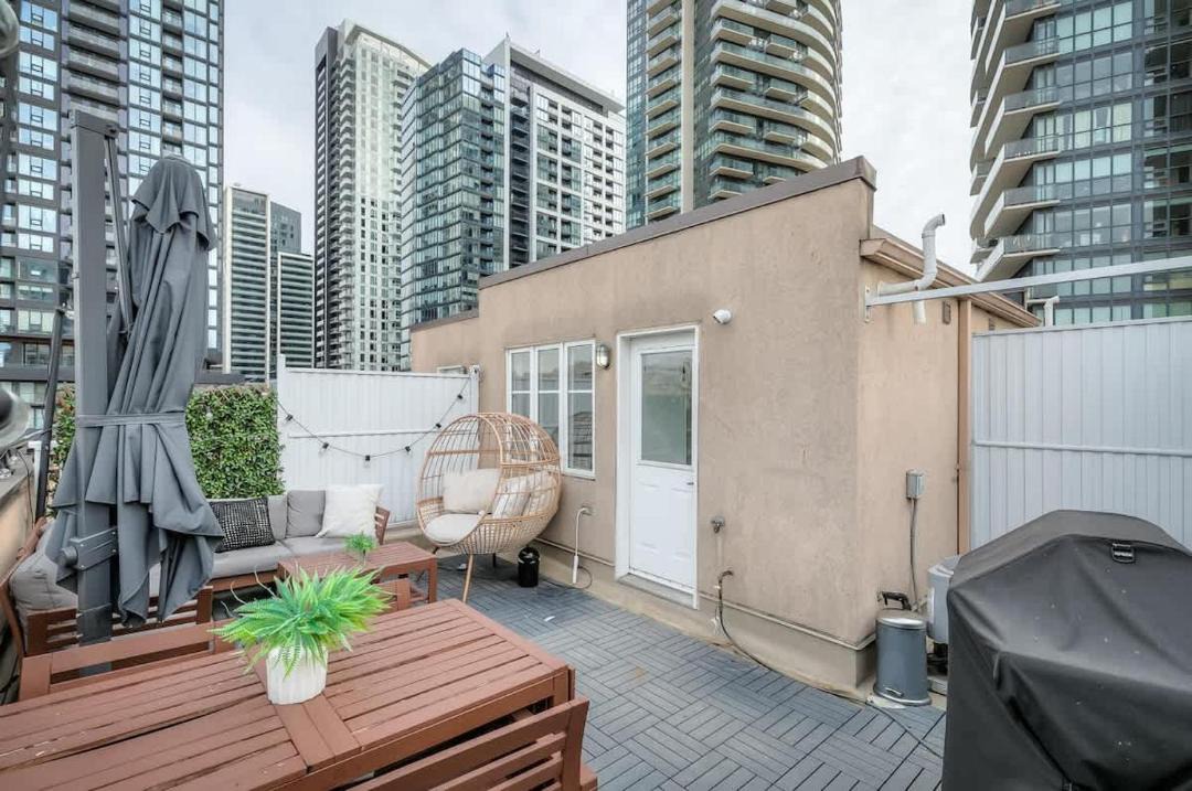 Photo of Patio Balcony in King West Village