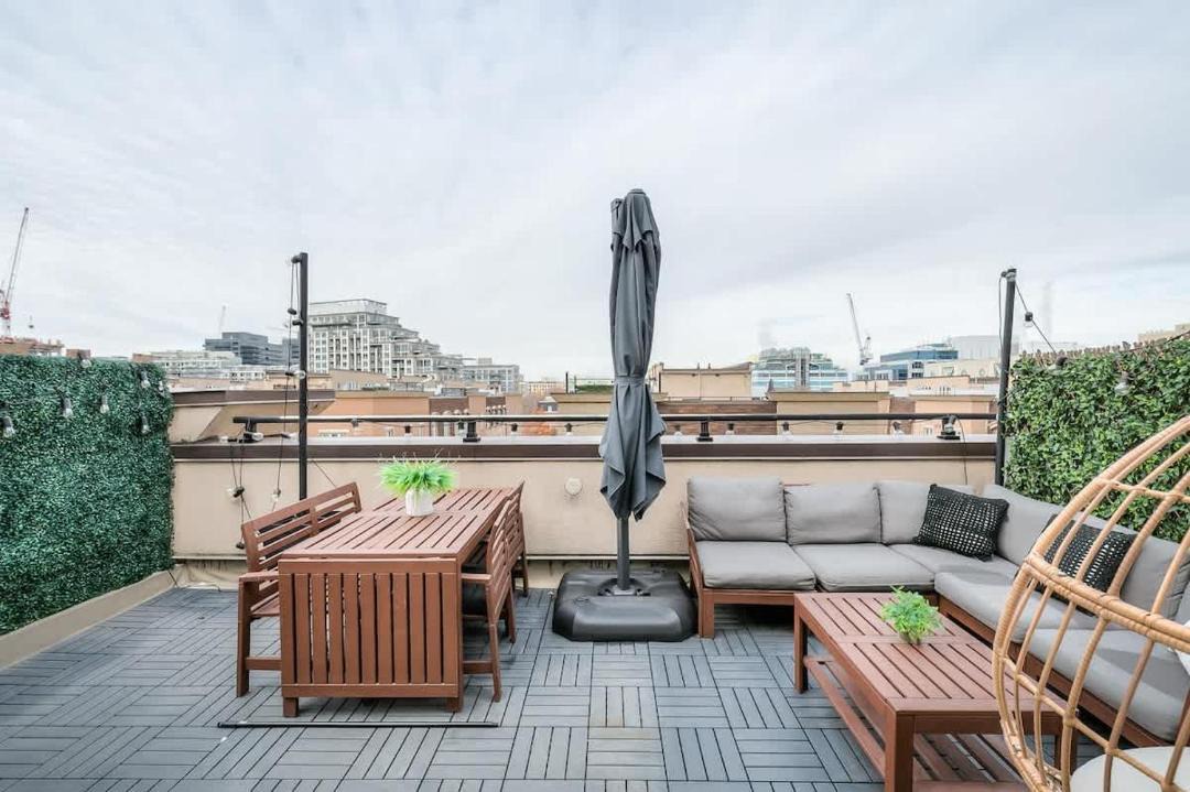 Photo of Patio Balcony in King West Village