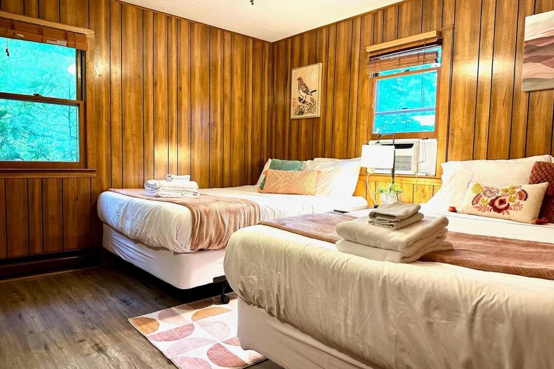 Photo of Bedroom in Maggie Valley