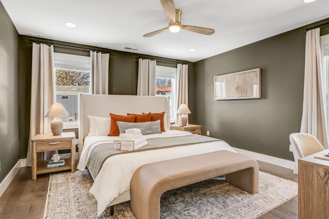Photo of Bedroom in Oakley