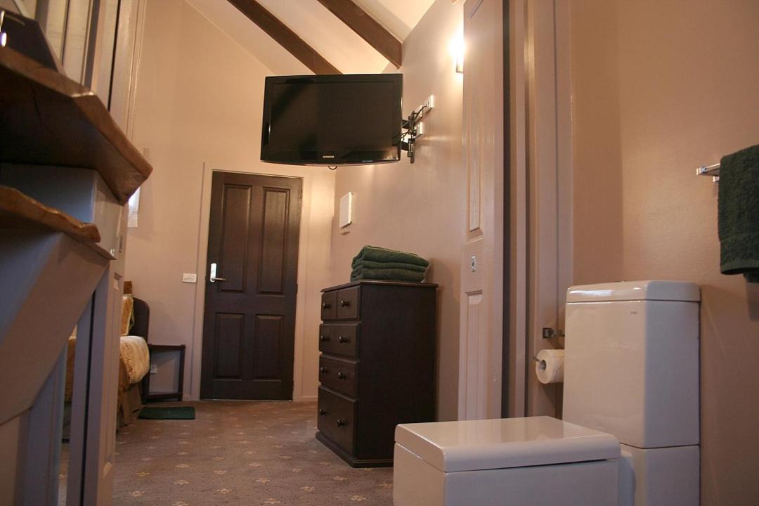 Photo of Others in Sassafras