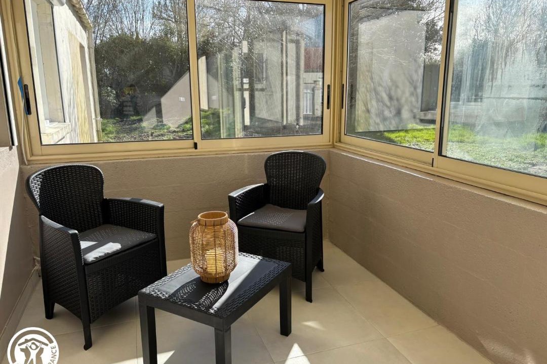Photo of Patio Balcony in L'Ile-d'Elle