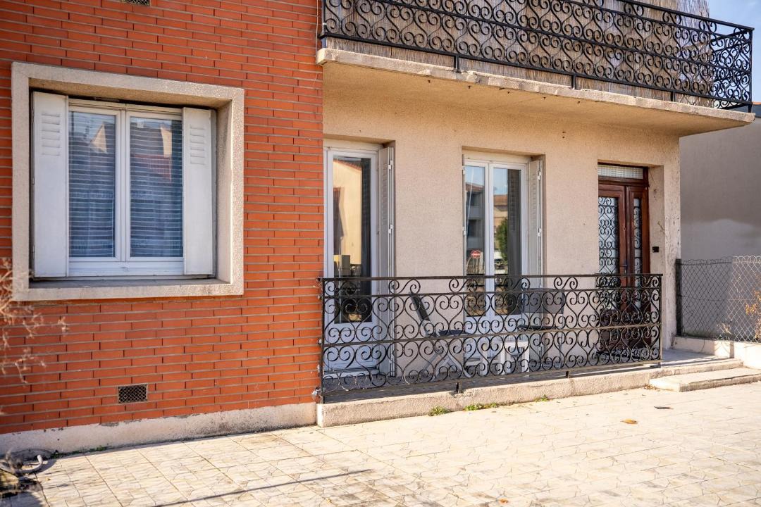Photo of Others in Muret