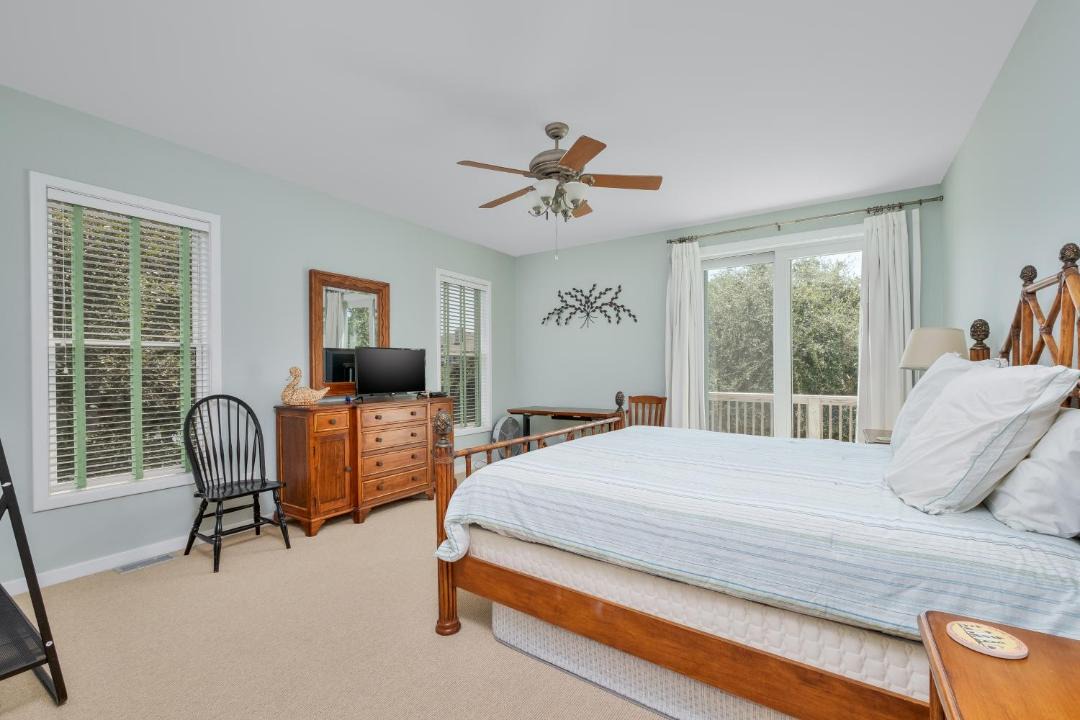 Photo of Bedroom in Brigands' Bay